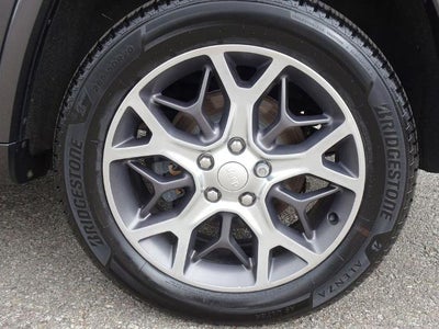 2018 Jeep Grand Cherokee Sterling Edition