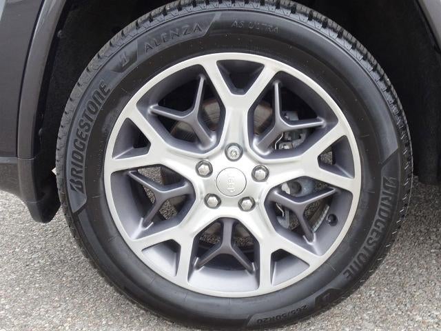 2018 Jeep Grand Cherokee Sterling Edition