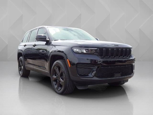 2024 Jeep Grand Cherokee Altitude