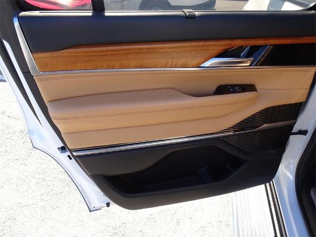 2022 Jeep Grand Wagoneer Series III