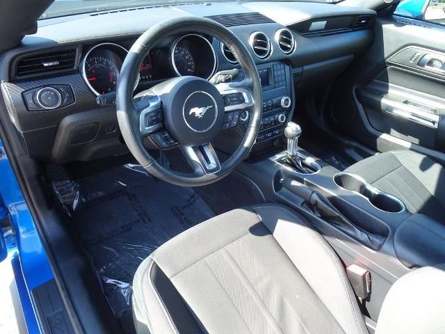 2021 Ford Mustang EcoBoost