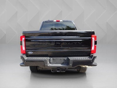 2025 Ford Super Duty F-350 SRW Platinum