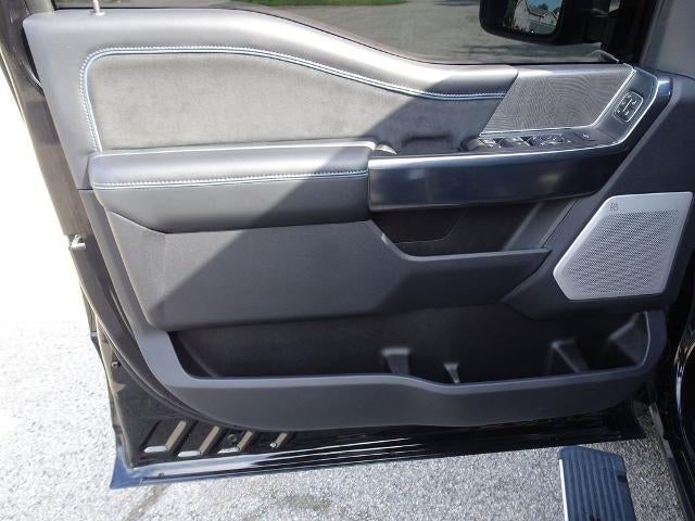 2025 Ford Super Duty F-350 SRW Platinum