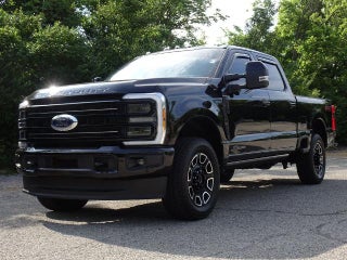 2025 Ford Super Duty F-350 SRW Platinum
