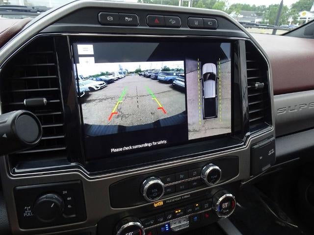 2022 Ford Super Duty F-350 SRW Platinum