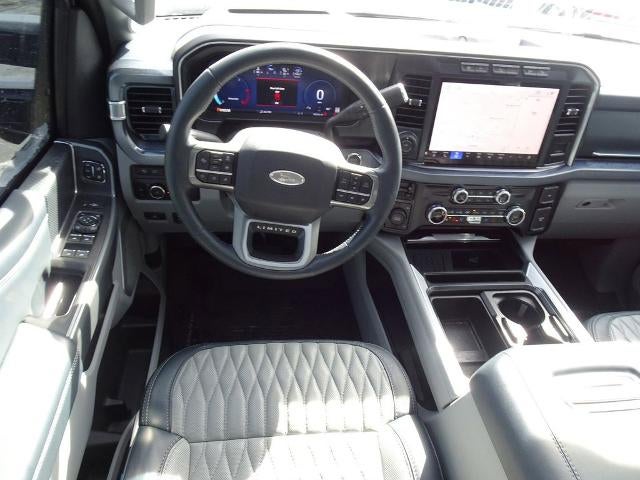 2024 Ford Super Duty F-450 DRW Limited