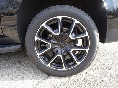 2022 Chevrolet Suburban RST