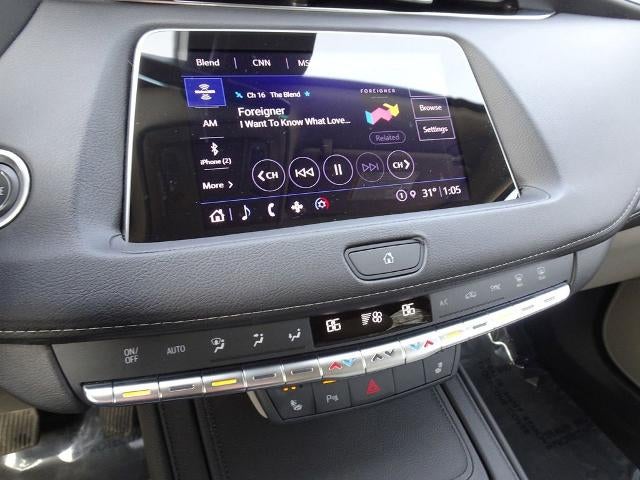 2022 Cadillac XT4 FWD Luxury