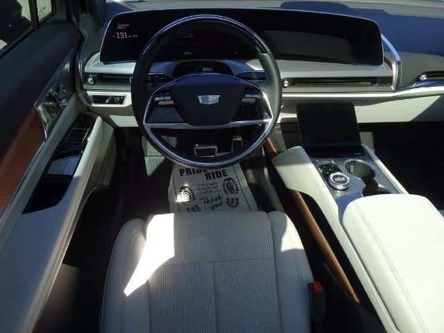 2026 Cadillac VISTIQ Sport