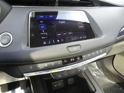 2023 Cadillac XT4 AWD Luxury