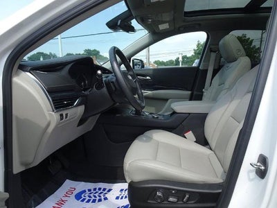2023 Cadillac XT4 AWD Premium Luxury