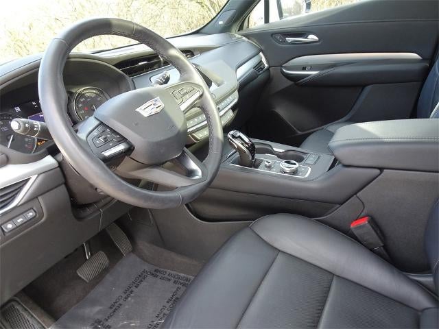 2022 Cadillac XT4 AWD Premium Luxury