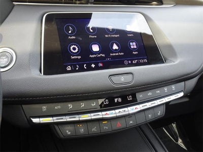 2022 Cadillac XT4 AWD Premium Luxury