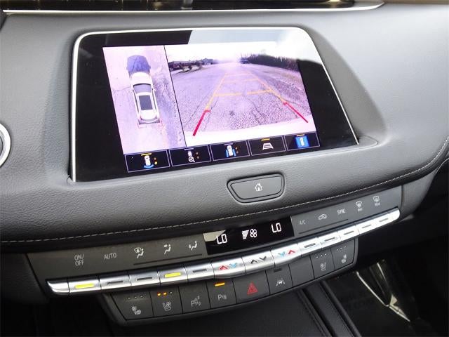 2022 Cadillac XT4 AWD Premium Luxury