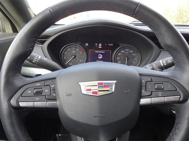 2022 Cadillac XT4 AWD Premium Luxury