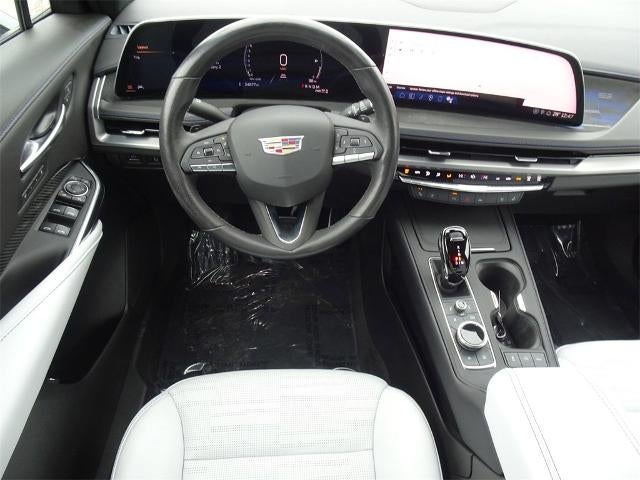 2024 Cadillac XT4 AWD Sport