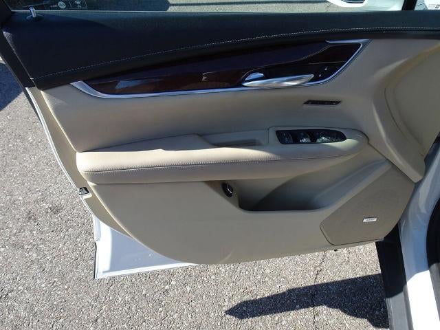 2017 Cadillac XT5 Luxury FWD