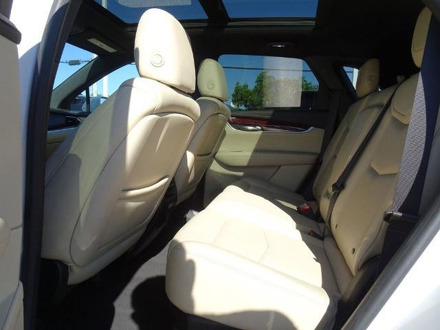 2017 Cadillac XT5 Luxury FWD