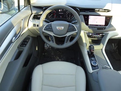 2024 Cadillac XT5 FWD Premium Luxury