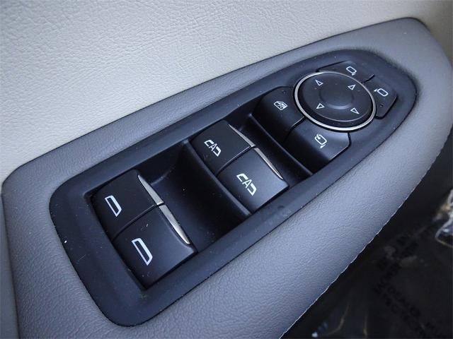 2024 Cadillac XT5 FWD Premium Luxury