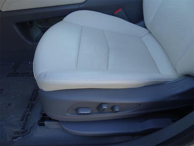 2024 Cadillac XT5 FWD Premium Luxury