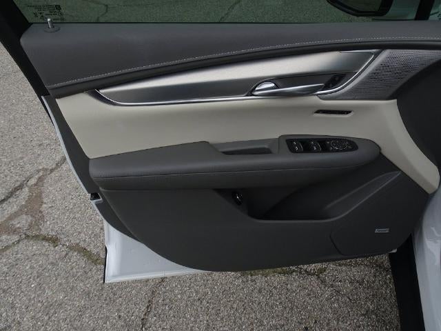 2022 Cadillac XT5 FWD Premium Luxury