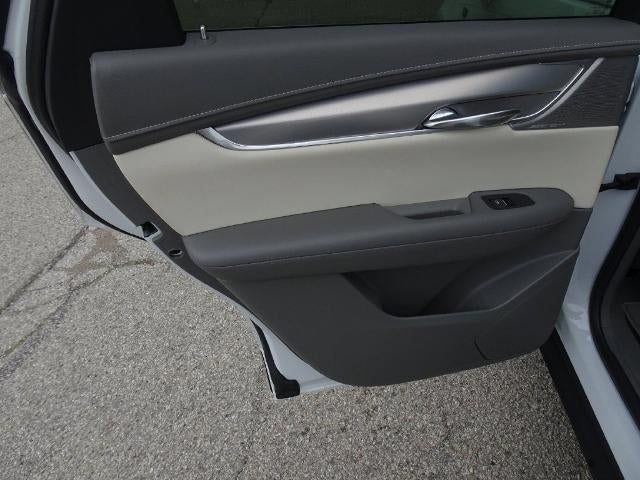 2022 Cadillac XT5 FWD Premium Luxury