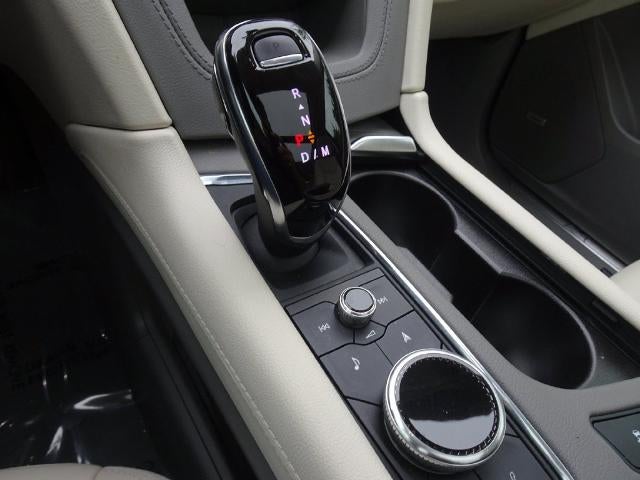 2022 Cadillac XT5 FWD Premium Luxury