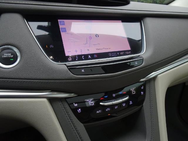 2022 Cadillac XT5 FWD Premium Luxury