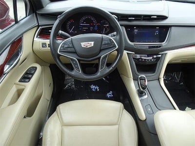 2018 Cadillac XT5 Luxury FWD