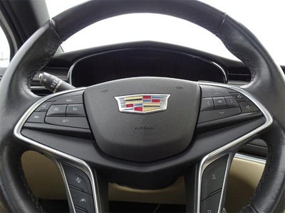 2018 Cadillac XT5 Luxury FWD
