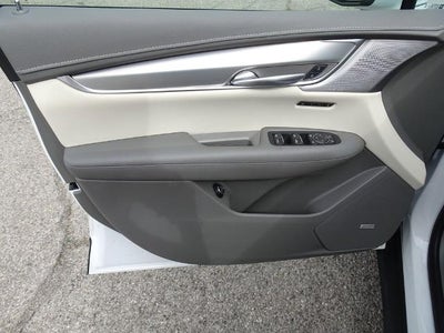 2023 Cadillac XT5 AWD Premium Luxury