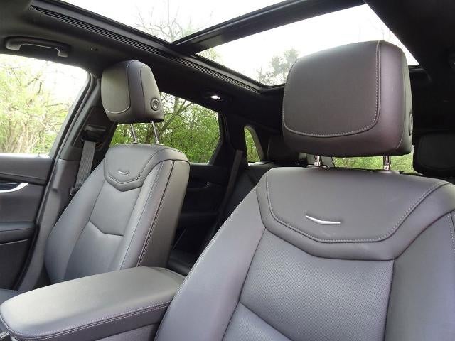 2022 Cadillac XT5 AWD Premium Luxury