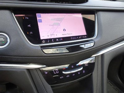 2022 Cadillac XT5 AWD Premium Luxury