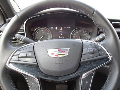 2022 Cadillac XT5 AWD Premium Luxury