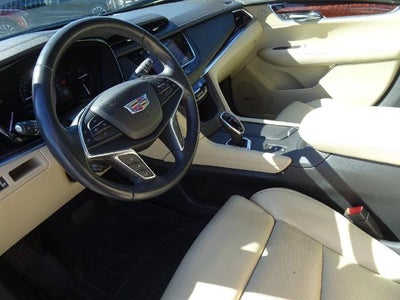 2017 Cadillac XT5 Luxury AWD