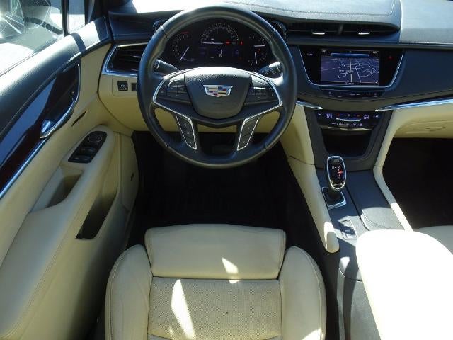 2017 Cadillac XT5 Luxury AWD