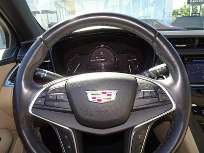 2017 Cadillac XT5 Luxury AWD