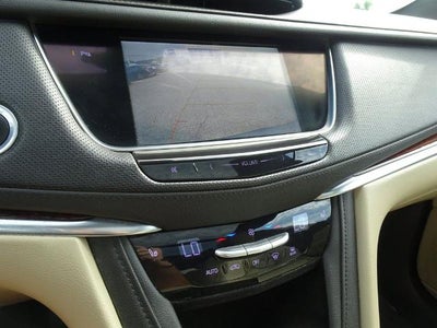 2018 Cadillac XT5 Luxury AWD