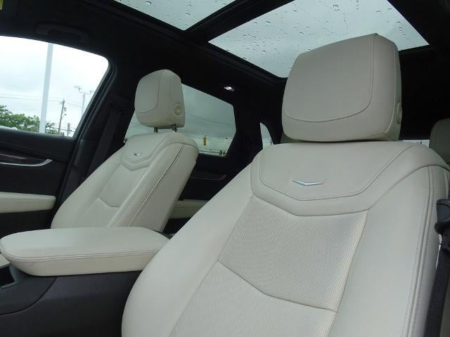2024 Cadillac XT5 AWD Sport
