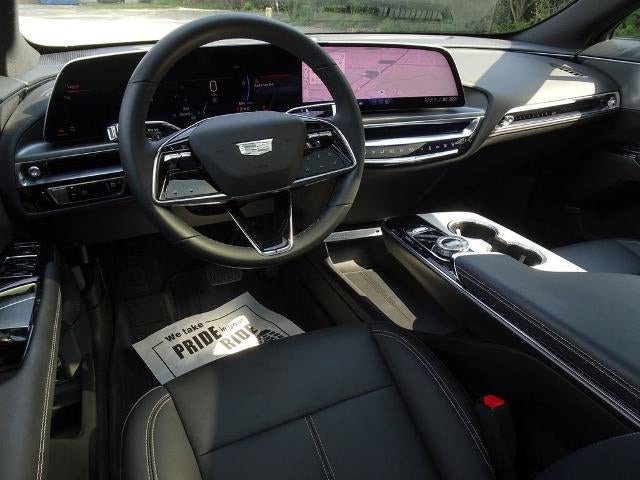 2024 Cadillac LYRIQ Tech