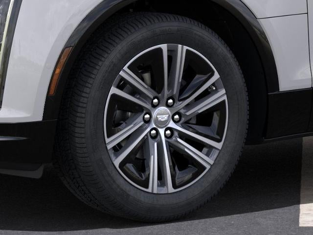 2025 Cadillac LYRIQ Luxury 2