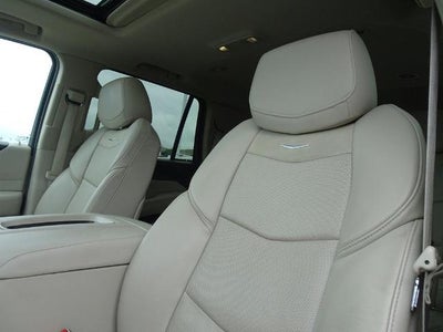 2019 Cadillac Escalade Luxury