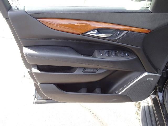 2016 Cadillac Escalade Luxury Collection