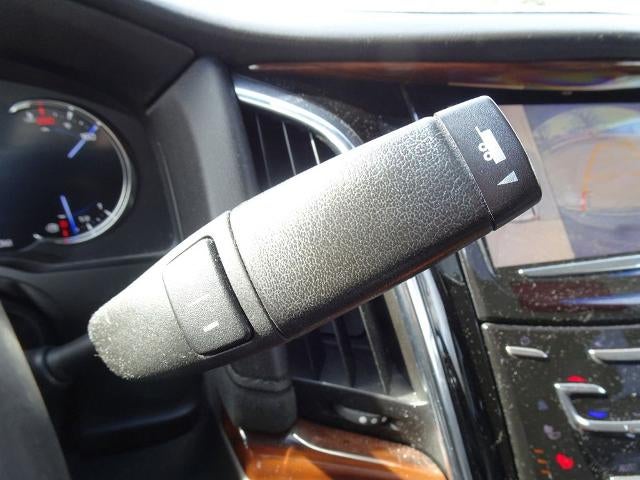 2016 Cadillac Escalade Luxury Collection