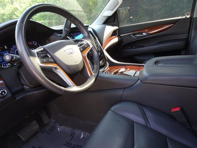 2020 Cadillac Escalade Luxury