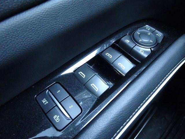 2022 Cadillac Escalade Sport