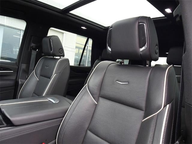 2022 Cadillac Escalade Sport