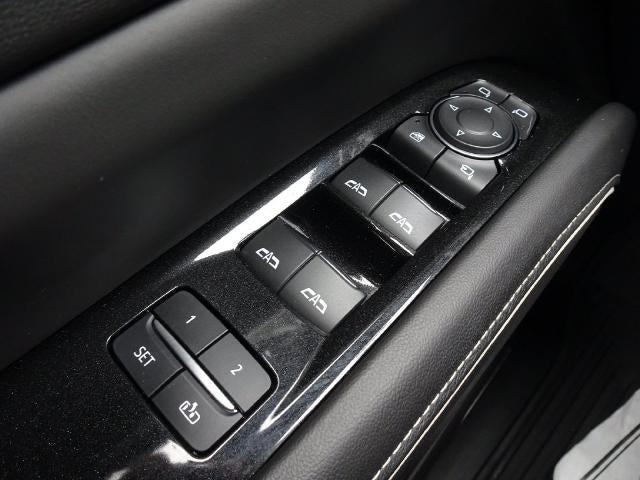 2024 Cadillac Escalade 4WD Sport Platinum
