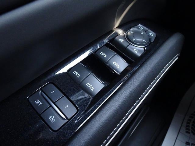 2024 Cadillac Escalade 4WD Sport Platinum
